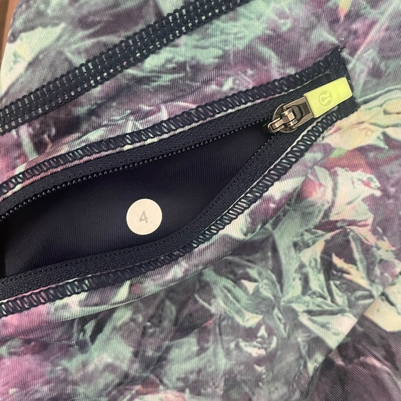 Lululemon Run: Top Speed Crop 17” Leggings Iridescent Multi - Picture 4 of 4